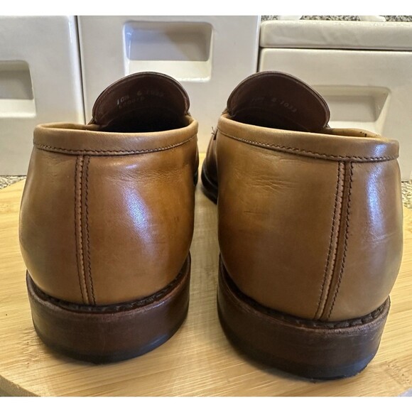 Allen Edmonds Lake Forest Men\'s 10.5 Dress Loafer Walnut Leather Slip On Shoe main image 11